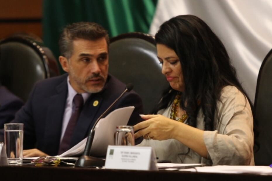 Alejandra Frausto presume el programa de Cultura Comunitaria durante su comparecencia