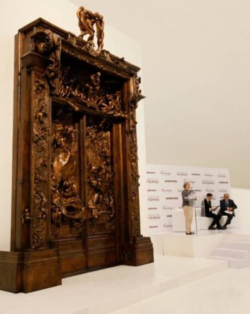 Slim devela en Soumaya "La puerta del Infierno", de Rodin