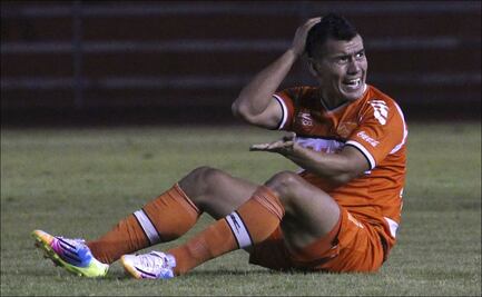 Exfutbolista mexicano busca trabajo en redes sociales