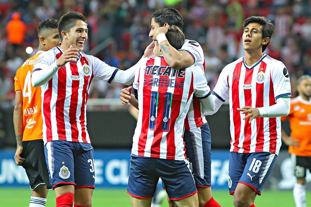 Imago7. Chivas