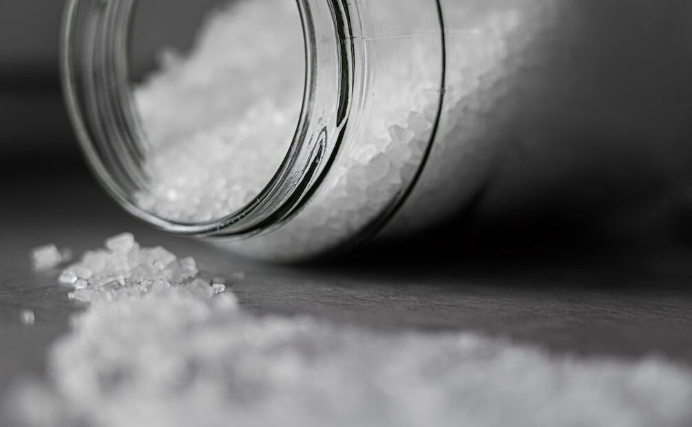 Tips para sustituir la sal en tus comidas. Foto: Castorly Stock / Pexels