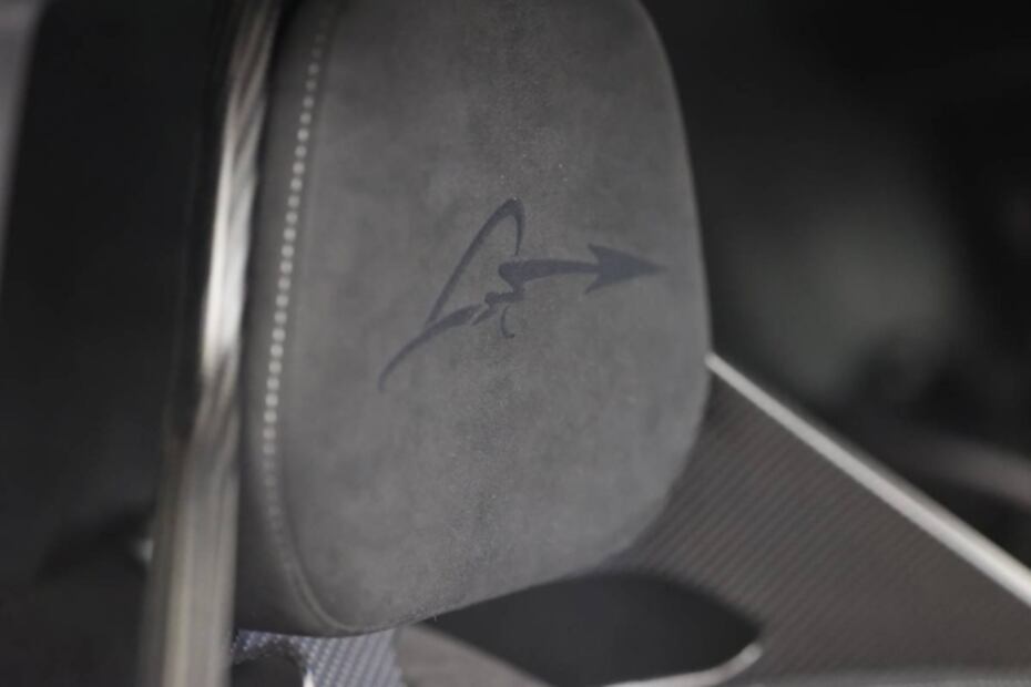 Alpine A110 R Fernando Alonso Edition, un auto que celebra las victorias de pilotos de la F1