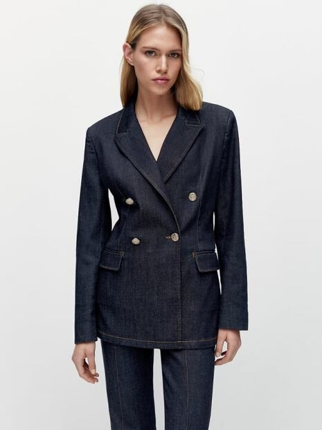 Alerta tendencia: 5 blazers coloridos para avivar tus outfits