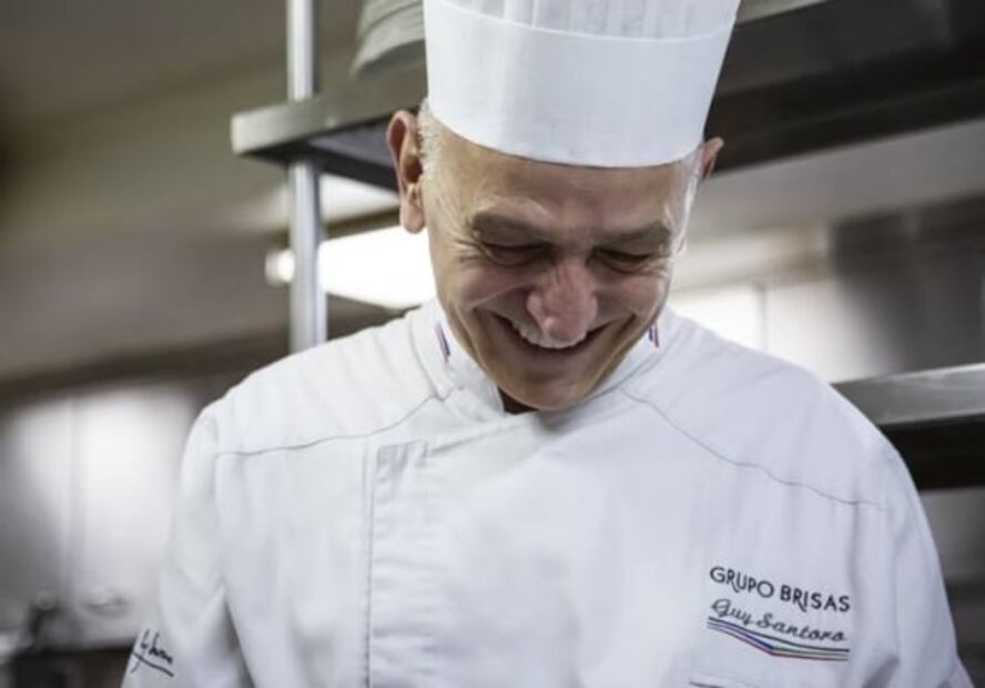 Prepara un rico huachinango al estilo de Guy Santoro