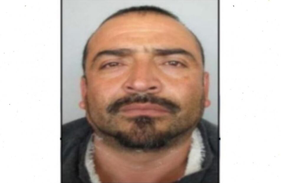 Detenido por fuga de reos en Tula intentó sobornar a policías de Edomex con los 9 mil pesos que le pagaron