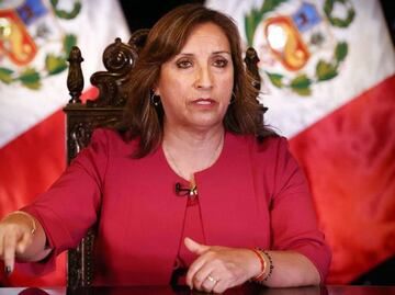 Presidenta de Perú es interrogada por la Fiscalía por presunto enriquecimiento ilícito