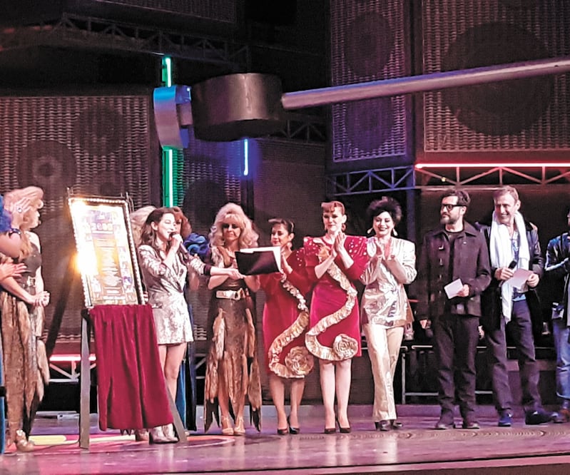 En la función donde Cantú fue madrina, se celebró el cumpleaños de Kika Edgar. Foto: SUGHEY BAÑOS. EL UNIVERSAL  