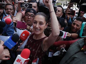 Movimiento de la 4T “más unido que nunca”, dice Sheinbaum al llegar a Consejo Nacional de Morena