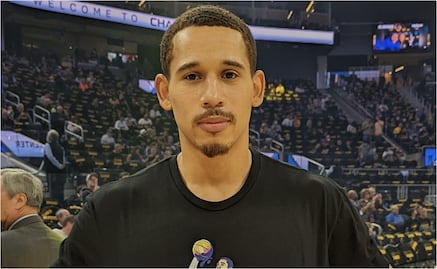 Juan Toscano es el primer mexicano en una serie decisiva de la NBA