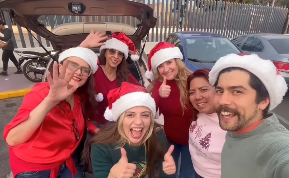 Héctor Parra recibió visita navideña de su hija Daniela, su novio y unas amigas, quienes se mostraron ilusionados con la idea de que el actor quede libre en 2026.