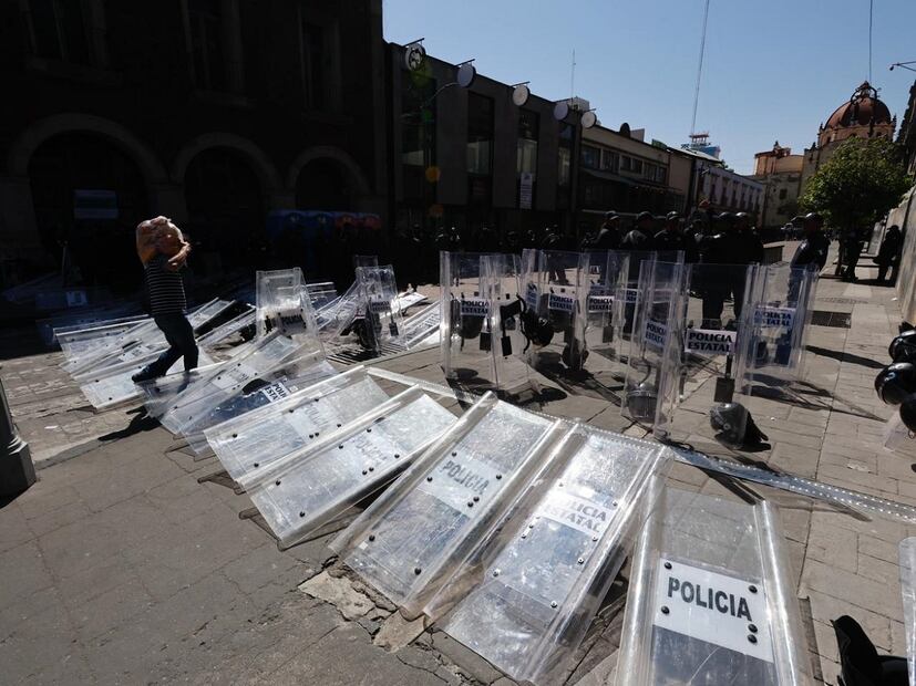 Policías previo a la marcha del 8M en el Edomex. Foto. Jorge Alvarado. EL UNIVERSAL