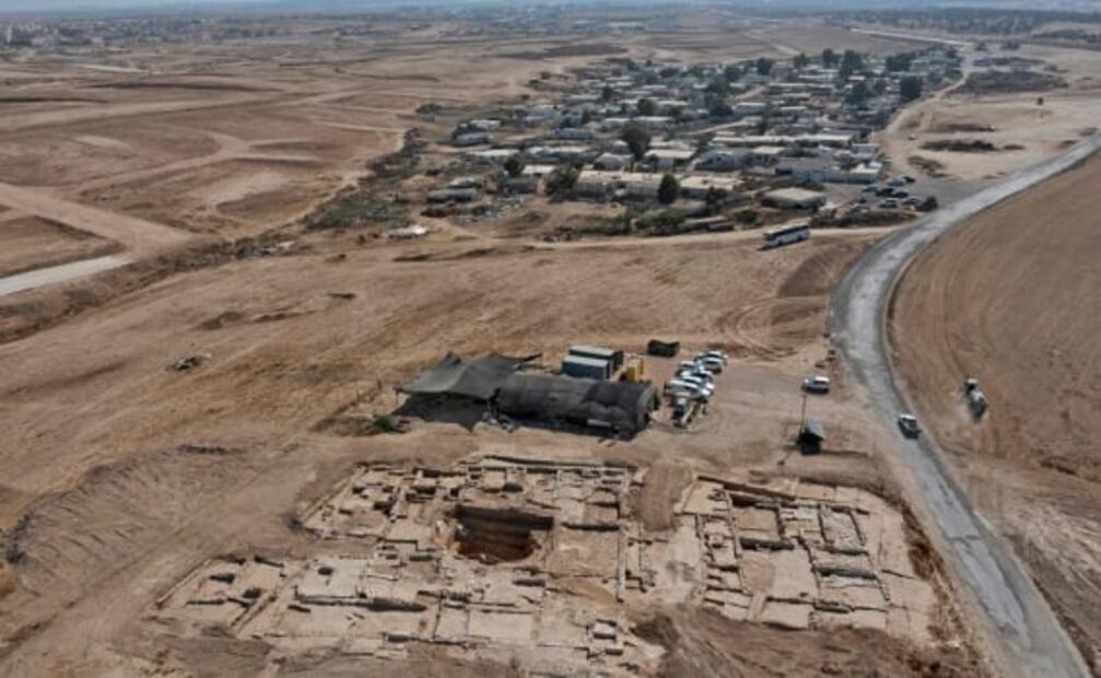 Así vivía un millonario hace 1,200 años: hallan enorme y lujosa mansión en desierto de Israel