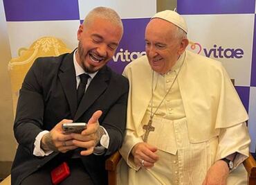 Alexander Acha, J Balvin y Carlos Rivera, los famosos que han estado con el Papa Francisco