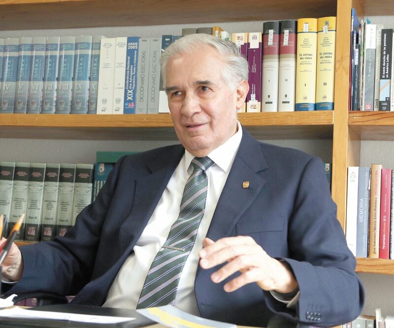 Diego Valadés es integrante de la Academia Mexicana de la Lengua. Foto: ARCHIVO EL UNIVERSAL