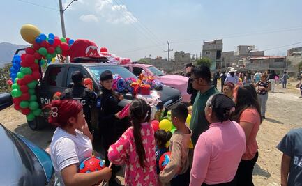 Policías de la CDMX reparten sonrisas; entregan más de 5 mil juguetes en el Día del Niño