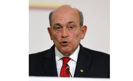 Gobierno de Perú planea cancelar visa de diplomáticos venezolanos en Lima