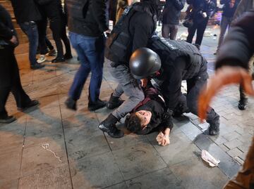 ONU denuncia detención de más de mil personas en protestas en Turquía; reportan periodistas entre los detenidos