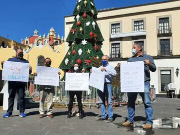 Desde Veracruz muestran apoyo al CIDE y a la UDLAP