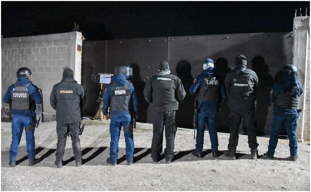 Operativo en inmuebles señalados como puntos de almacenamiento y comercialización ilegal de hidrocarburos (15/01/2025). Foto: Especial