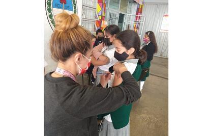 Avanza 60% vacunación contra el VPH en niñas de 13 y 14 años de la CDMX