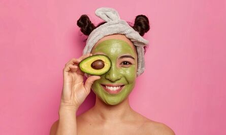 3 mascarillas de aguacate para rejuvenecer el rostro