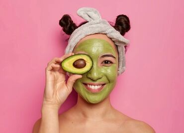 3 mascarillas de aguacate para rejuvenecer el rostro