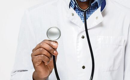 Mexico City authorities arrested three women in connection with the kidnapping of 14 doctors