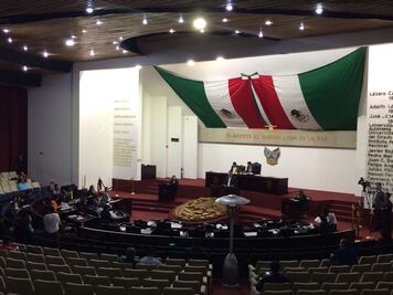 Aprueban en Hidalgo retirar fuero a funcionarios y representantes populares