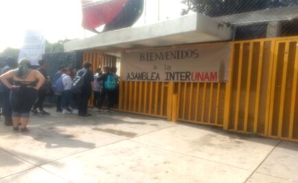 Estudiantes asisten a la Asamblea InterUNAM