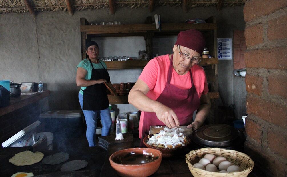 Clase de cocina con María Luisa Morín Ruiz. Foto: Alan Nájera / El Universal