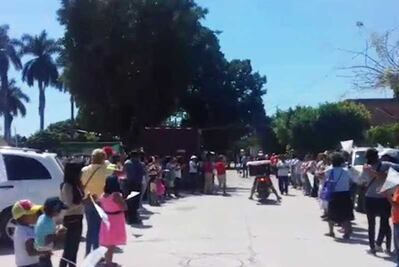 En Morelos: "¡Estamos de pie! ¡Somos unos guerreros!