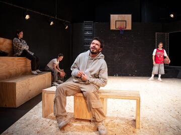 "Barracuda": Un viaje adolescente de autodescubrimiento y conflicto