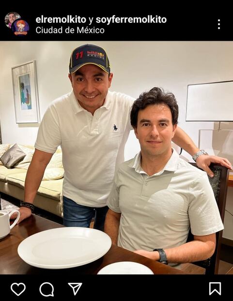Checo Pérez prueba los tacos favoritos de los futbolistas en la CDMX; previo al GP de México