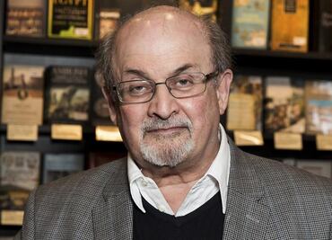 ¿Qué movimientos extremistas aparentemente apoyaba el atacante de Salman Rushdie?