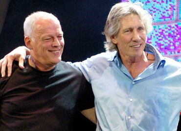 Esposa de David Gilmour acusa a Roger Waters de "antisemita", el músico se defiende