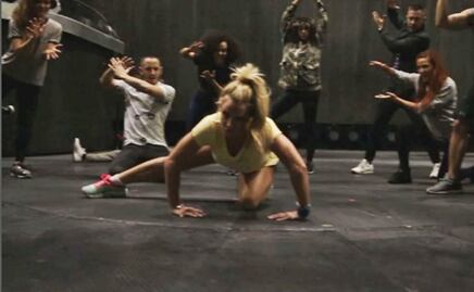 Britney Spears entra al #MannequinChallenge