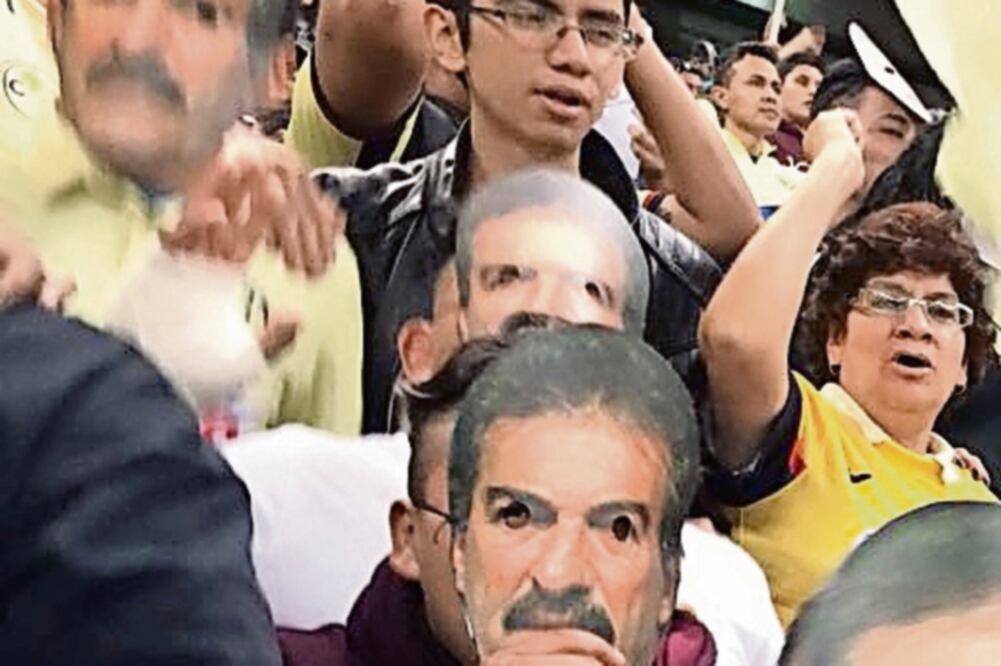 Aficionados dieron las gracias así por el pase a la final ( ESPECIAL )