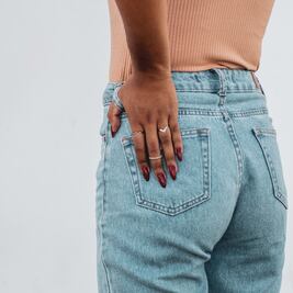 Dale la bienvenida a los jeans a la cadera con estos tips de estilo