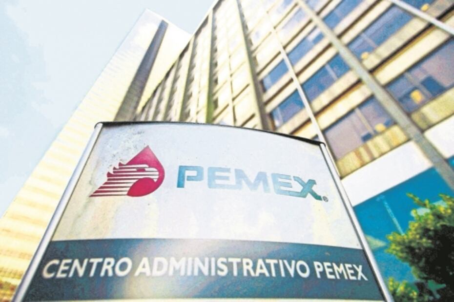 Presionan y operan en Pemex para imponer en sindicato a socio de Deschamps