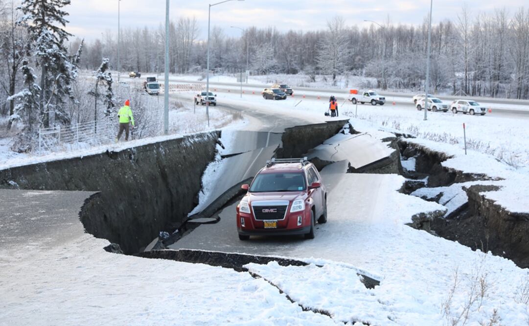 Por el momento, las autoridades no han confirmado si hay víctimas por el terremoto. Foto: Reuters