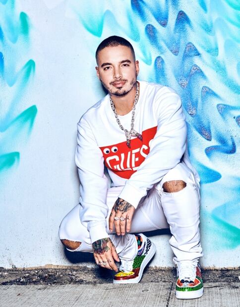 J Balvin y GUESS colaboran para la colección primavera verano 2019