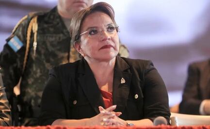 Presidenta de Honduras sale ilesa tras aterrizaje de emergencia de helicóptero en que viajaba; realizaba un recorrido de trabajo