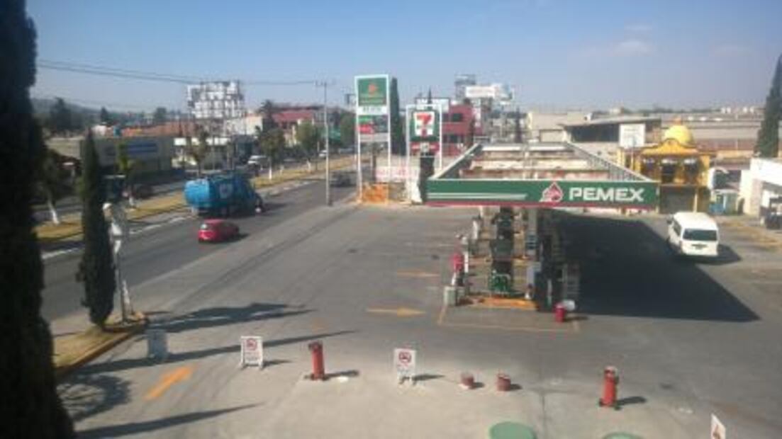 “Gasolineras que no tienen combustible compraban gasolina robada”: alcalde de Coacalco