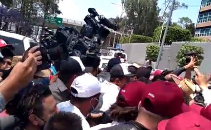 Entre trifulca concluye protesta de Morena frente a Tribunal Electoral