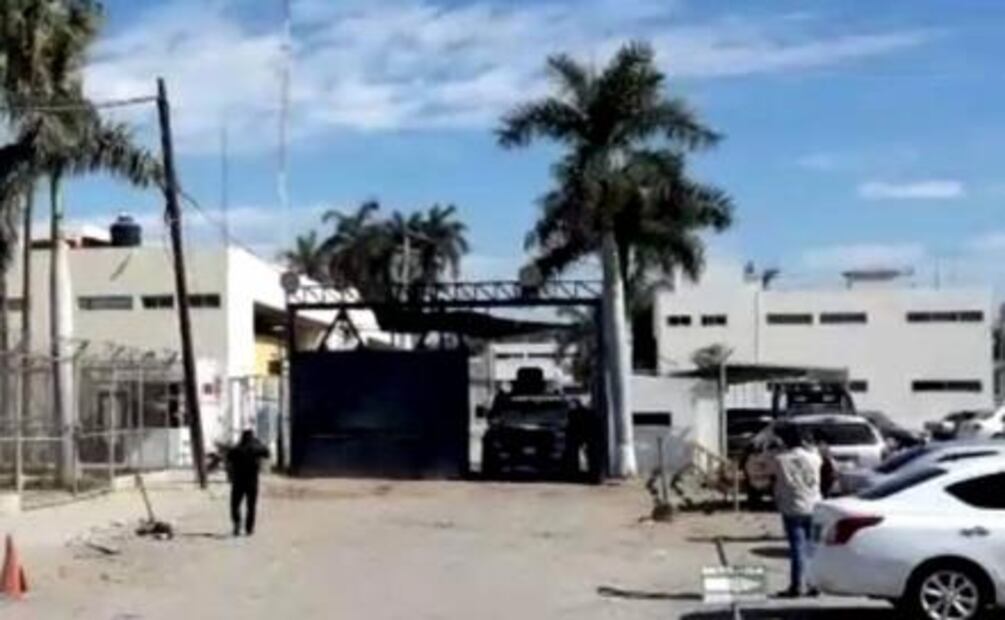 Una pistola fue el pago por homicidio de Javier Valdez