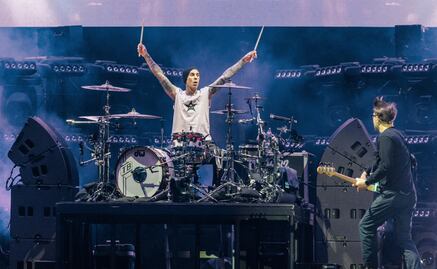 Blink-182 salda la deuda con mexicanos; transporta fans a su juventud