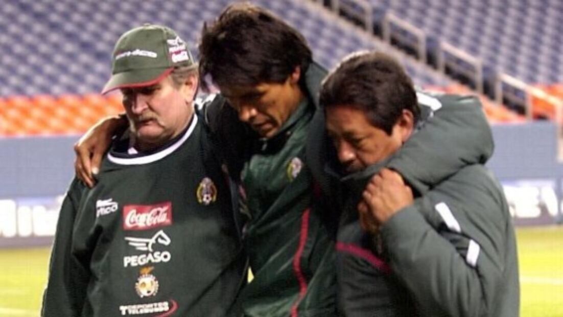 Las lesiones de futbolistas mexicanos previo a una Copa del Mundo
