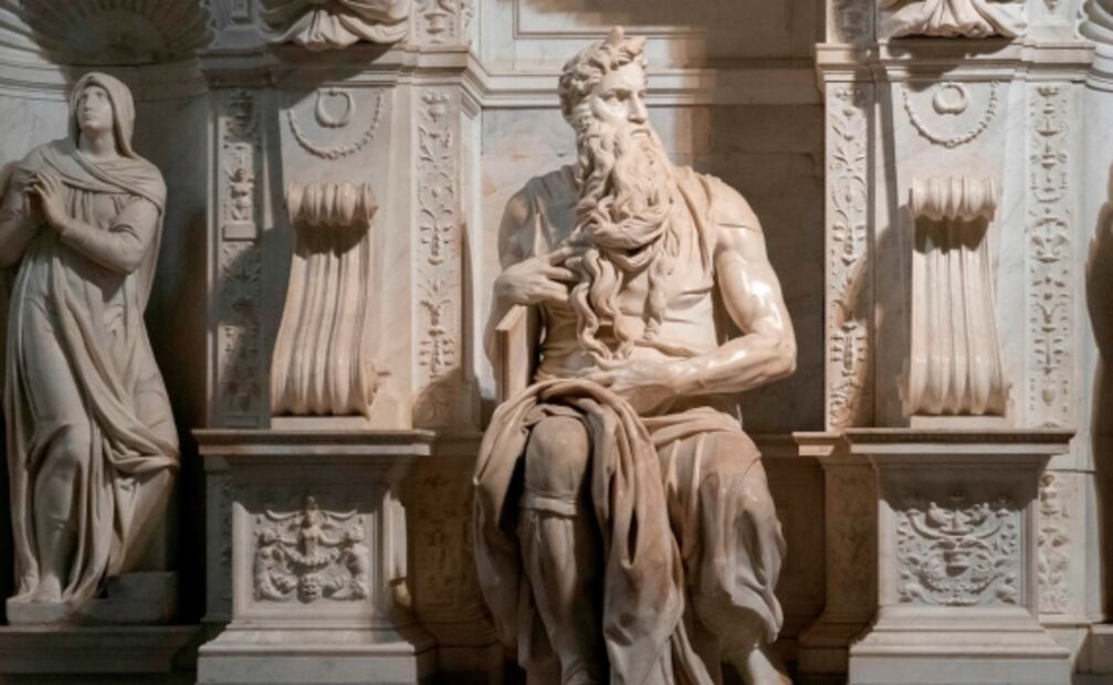 Miguel Ángel estudió el movimiento de la luz para dar "efectos especiales" a escultura de Moisés en Pascua