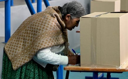 La izquierda queda casi eliminada del Congreso tras elecciones en Bolivia; sólo logra dos curules