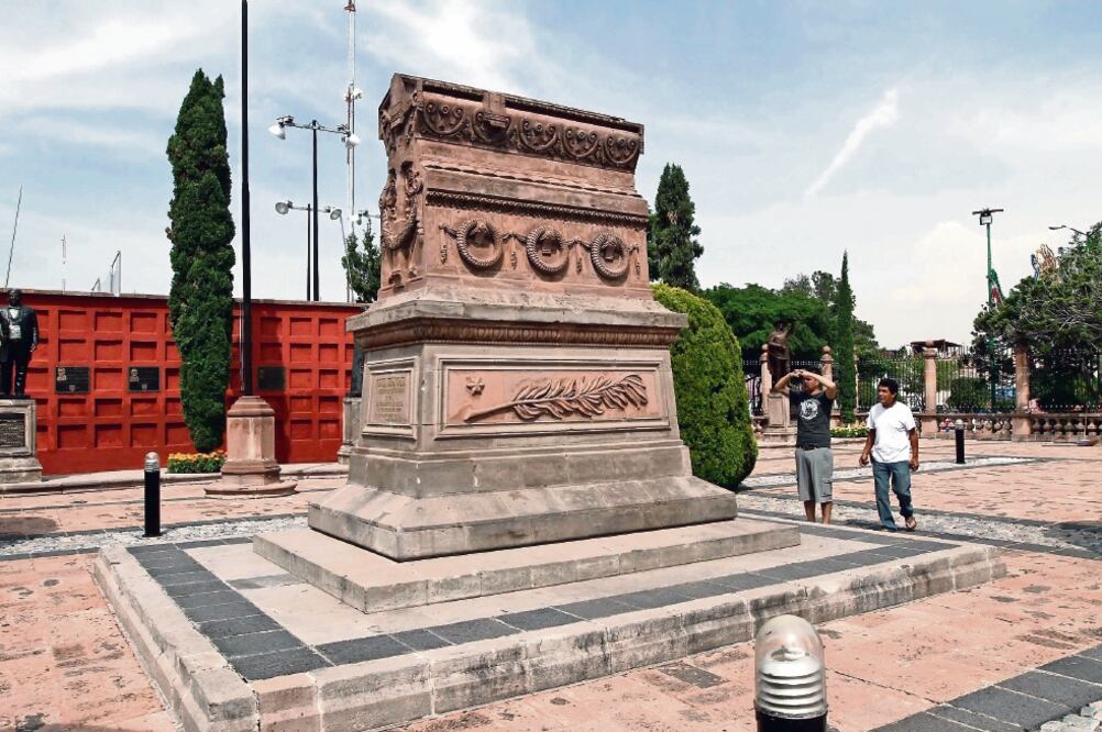 Este mes concluyó la restauración del Panteón de Queretanos Ilustres (CÉSAR GOMEZ. EL UNIVERSAL QUERÉTARO)